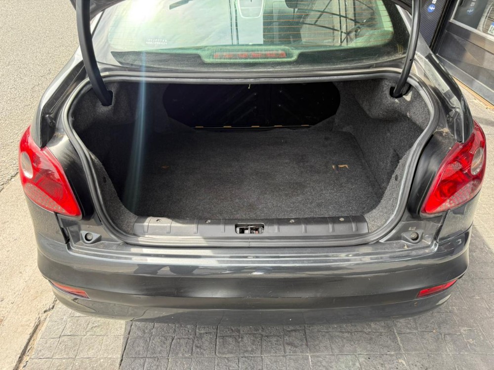 Peugeot 207 Xs 4 puertas  — foto 13